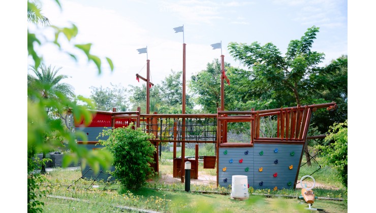Nhà phố đô thị biển The Light City  1 trệt 2 lầu  Chỉ từ 5,4 tỷ
